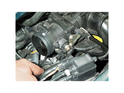 Очиститель карбюратора и дроссельной заслонки